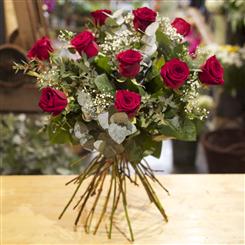 Dozen Long Stemmed Red Roses